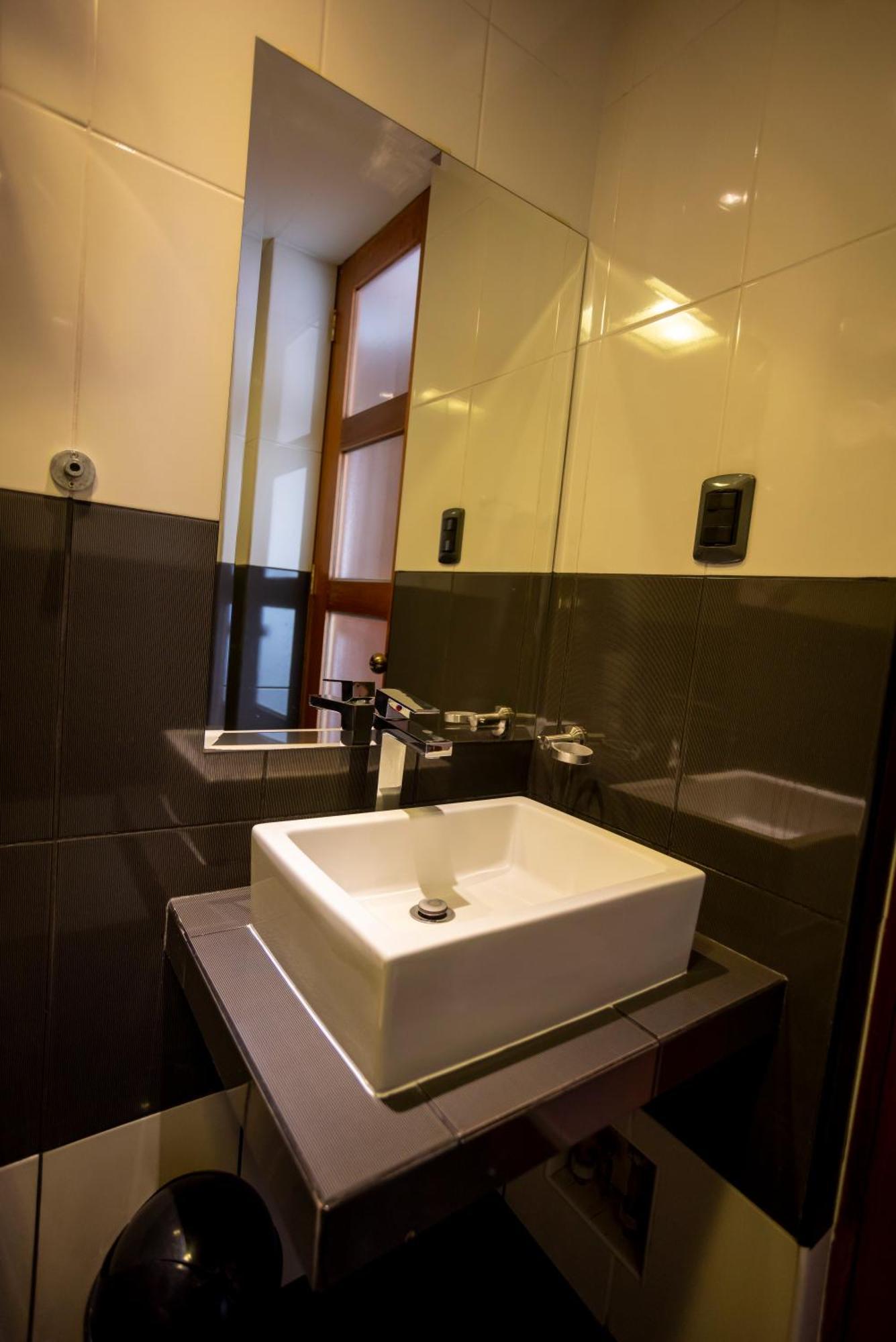 Hotel Kuska Home Mariscal กุสโก ภายนอก รูปภาพ